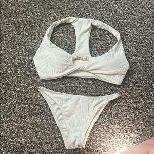 Elegant White Textured Bikini Set